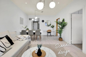 Design apartment in city center with free parking
